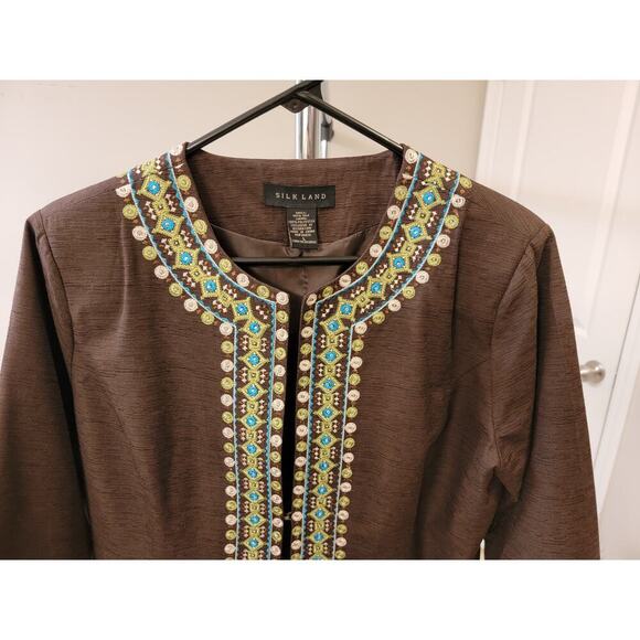 Silkland Embroidered Blazer - Picture 3 of 5